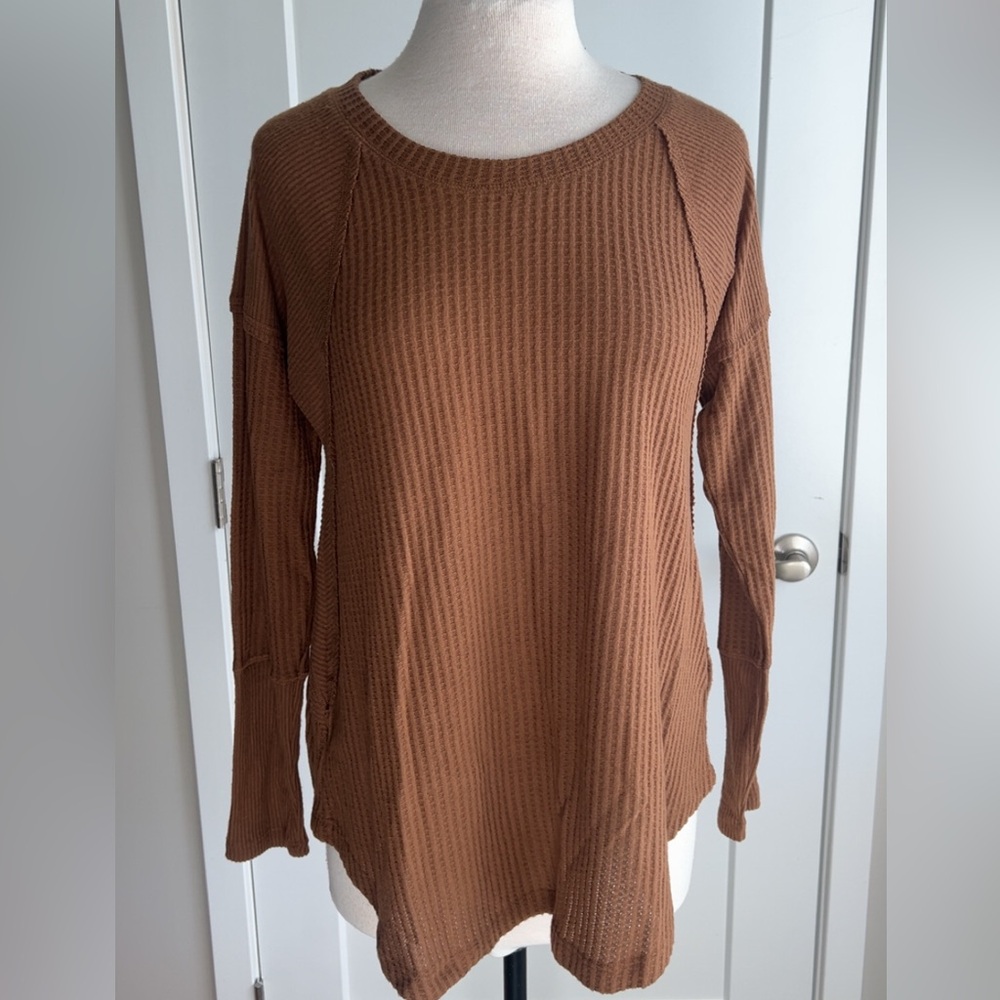 Maurices Brown Long Sleeve Ribbed Tee
